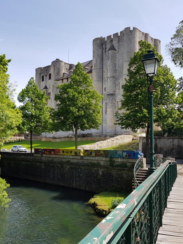 Donjon de Niort - Vu du Moulin du Roc