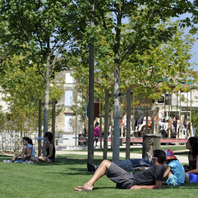 Place de la Brèche à Niort